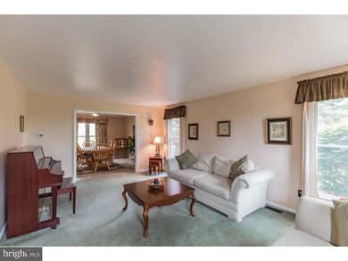 290 Greenridge Rd, Glenmoore, PA 19343 - photo 3