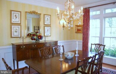 715 Hawkshead Rd, Lutherville Timonium, MD 21093 - photo 3