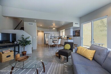 Great Room - Slider to Patio