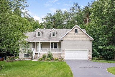 001-Front_View-3002933-medium