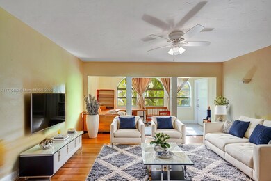 421 Grand Concourse unit 1, Miami Shores, FL 33138 - photo 3