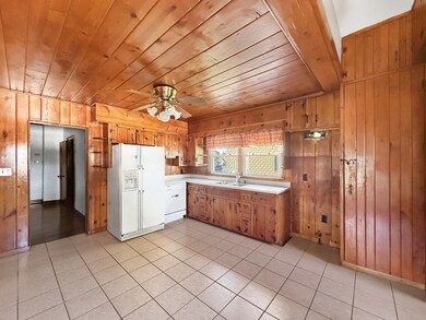 60 E 162nd St, South Holland, IL 60473 - photo 4