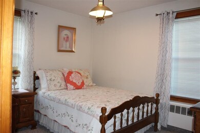 30 Park Ave, Claremont, NH 03743 - photo 3