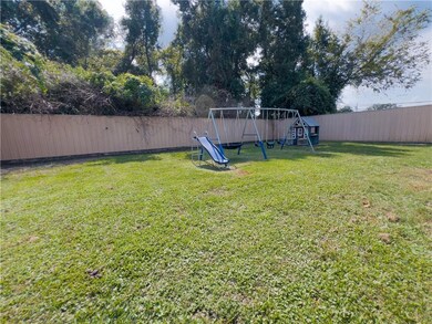 2633 Carrie Ln, Marrero, LA 70072 - photo 4