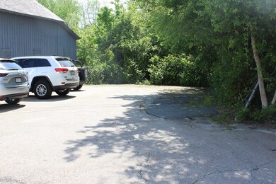 189 Grove St, Worcester, MA 01605 - photo 3