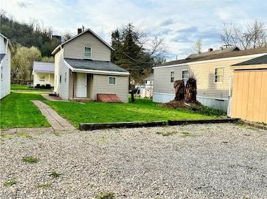 42 Watson St, Dillonvale, OH 43917 - photo 3