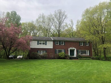 4 Lower Sage Hill Ln, Albany, NY 12204 - photo 2