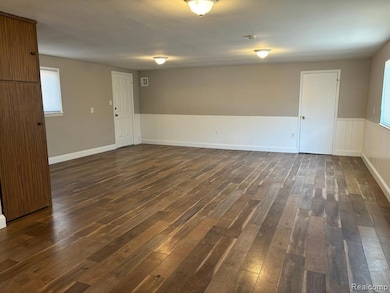 1333 E George Ave, Hazel Park, MI 48030 - photo 5