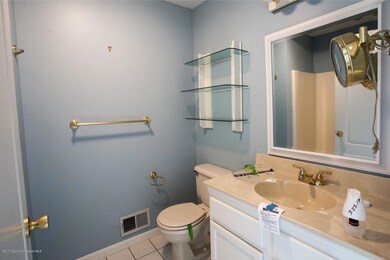 36 Lenny Ct unit 36, Matawan, NJ 07747 - photo 5