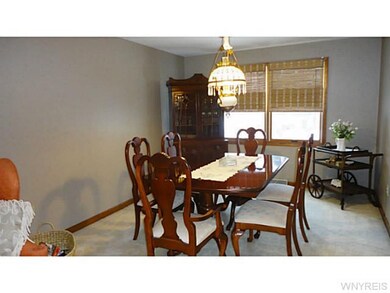 842 Thomas Fox Dr W, North Tonawanda, NY 14120 - photo 6