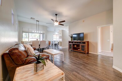 810 E Sheffield Ave-5 (1)