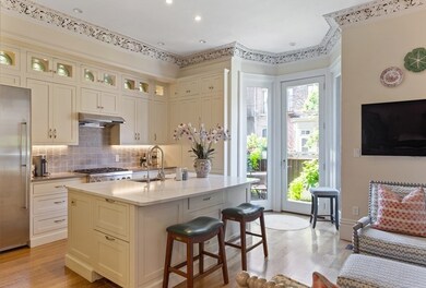 114 Pembroke St unit 1&2, Boston, MA 02118 - photo 2