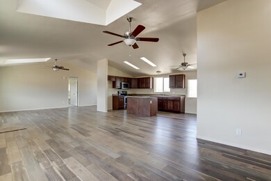 1574 S Starr Rd-16
