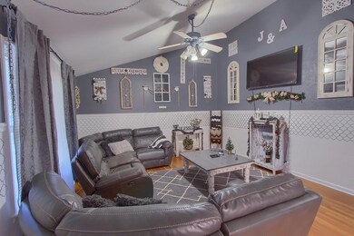 Living Room 4
