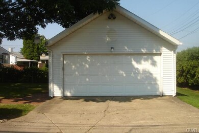 1923 E Highland St, Allentown, PA 18109 - photo 5