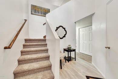 5_EntryStairway