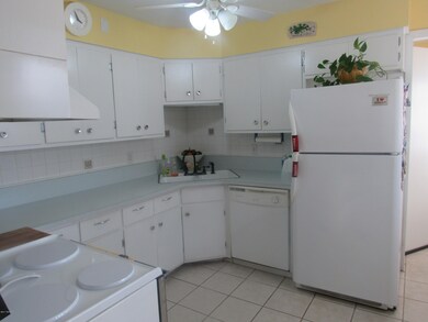 1318 Cass St, Niles, MI 49120 - photo 3