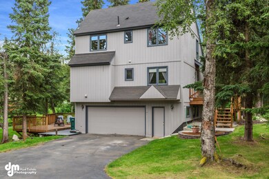 Level Driveway & Easy Access