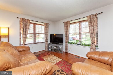 17401 Cosgrove Way, Dumfries, VA 22026 - photo 7