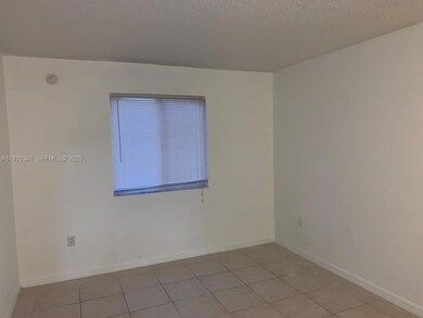 Kendall Lakes Towers unit 404, Miami, FL 33193 - photo 5