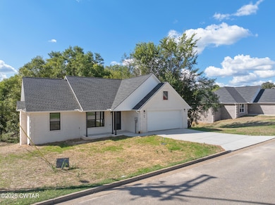 90 Derek Dr, Lexington, TN 38351 - photo 3