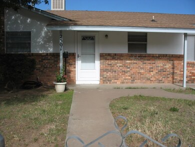 2501 Yale Ave, Alamogordo, NM 88310 - photo 4