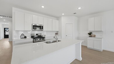 2657 Gallic Rooster, New Braunfels, TX 78130 - photo 5