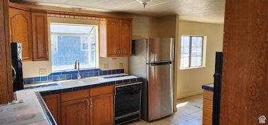 4375 S Weber River Dr unit 68, Riverdale, UT 84405 - photo 2