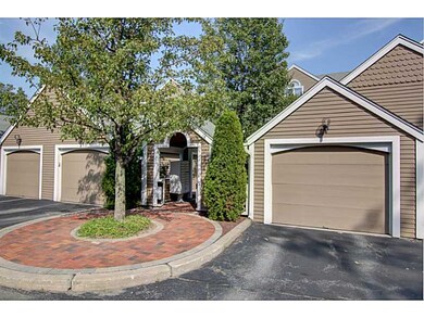 400 Meshanticut Valley Pkwy unit 4, Cranston, RI 02920 - photo 2