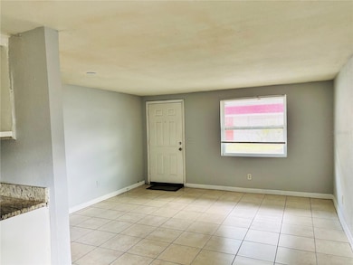 11733 N 12th St unit G, Tampa, FL 33612 - photo 4