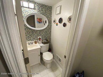 half bath 1