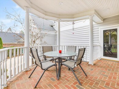 07-Front Porch