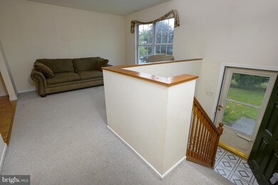 7544 Braemar Ct, Sykesville, MD 21784 - photo 4