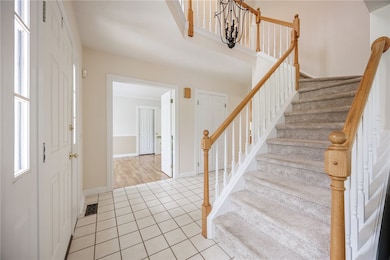 2 Story Foyer