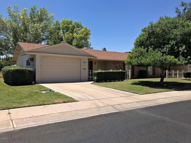 1.5 CAR GARAGE * ROOM FOR GOLF CART