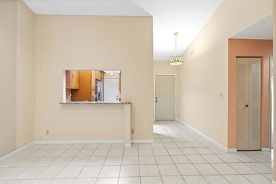 10924 Roebelini Palm Ct unit A, Boynton Beach, FL 33437 - photo 5
