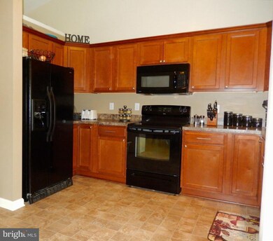 185 Fort King Dr, Colonial Beach, VA 22443 - photo 7