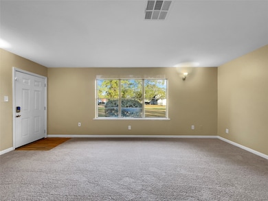 1000 Crescent Blvd, Cleveland, TX 77327 - photo 3