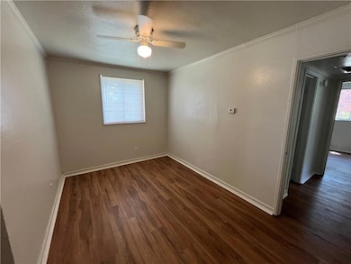 459 Seabreeze Rd E, Mobile, AL 36609 - photo 3