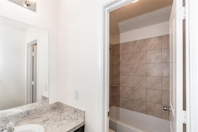 667 Fallow Ln, Alvin, TX 77511 - photo 7