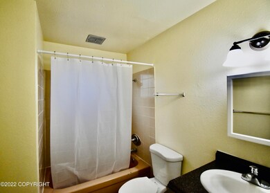 803 E 12th Ave