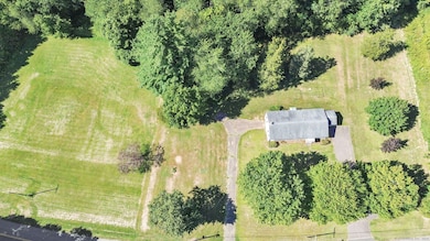 70 Fletcher Rd, Enfield, CT 06082 - photo 2