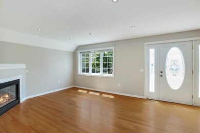 40 Myrtle St unit 2, Waltham, MA 02453 - photo 3