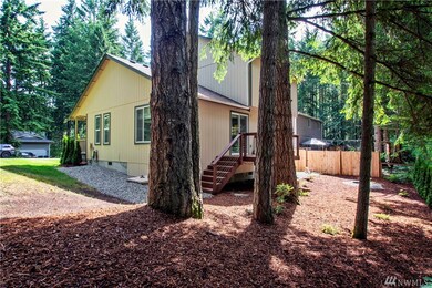 22143 Bluewater Dr SE, Yelm, WA 98597 - photo 4