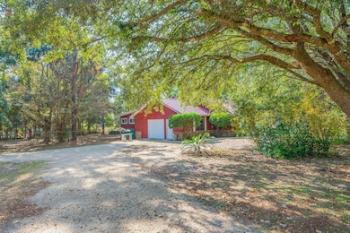 2864 Silverhill Rd, Crestview, FL 32536 - photo 5