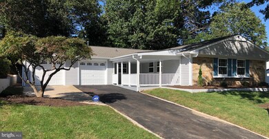 13459 Yorktown Dr, Bowie, MD 20715 - photo 3