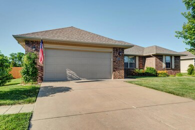 344 E Whitethorn Drive - Republic