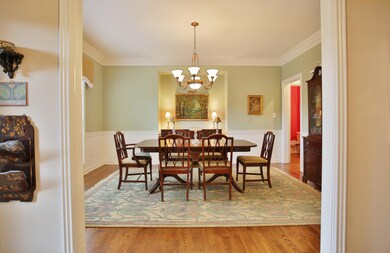 12804 Creekbend Court