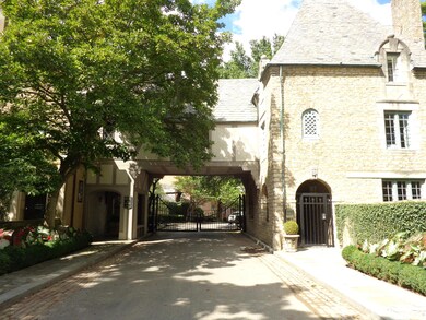 Entrance to Sessions Village