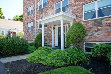 59 Prospect St unit A2, Marblehead, MA 01945 - photo 3